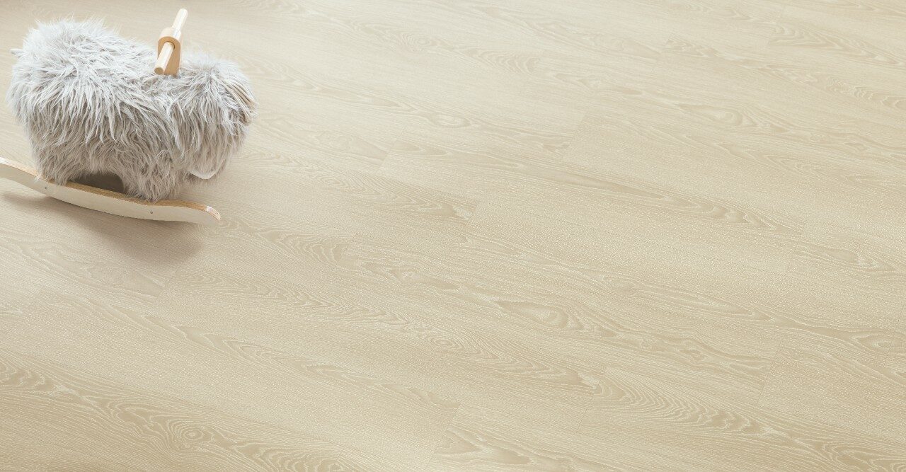 Ламинат Quick Step Classic Plus Hydro 8/32 (CLH 4088) Дуб отбеленный