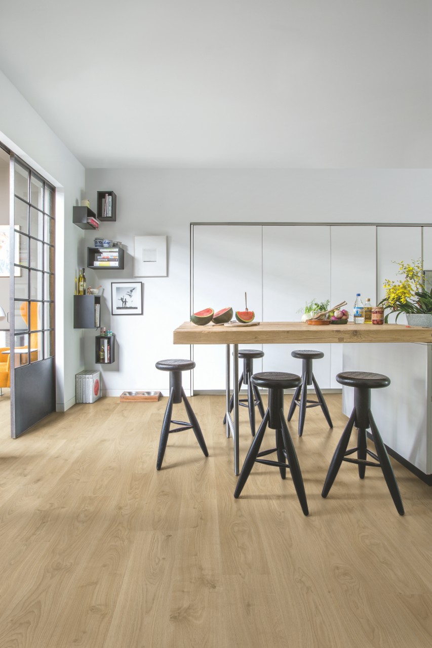 Ламинат Quick Step Perspective Hydro 9/32 (PER 6075) Дуб белый