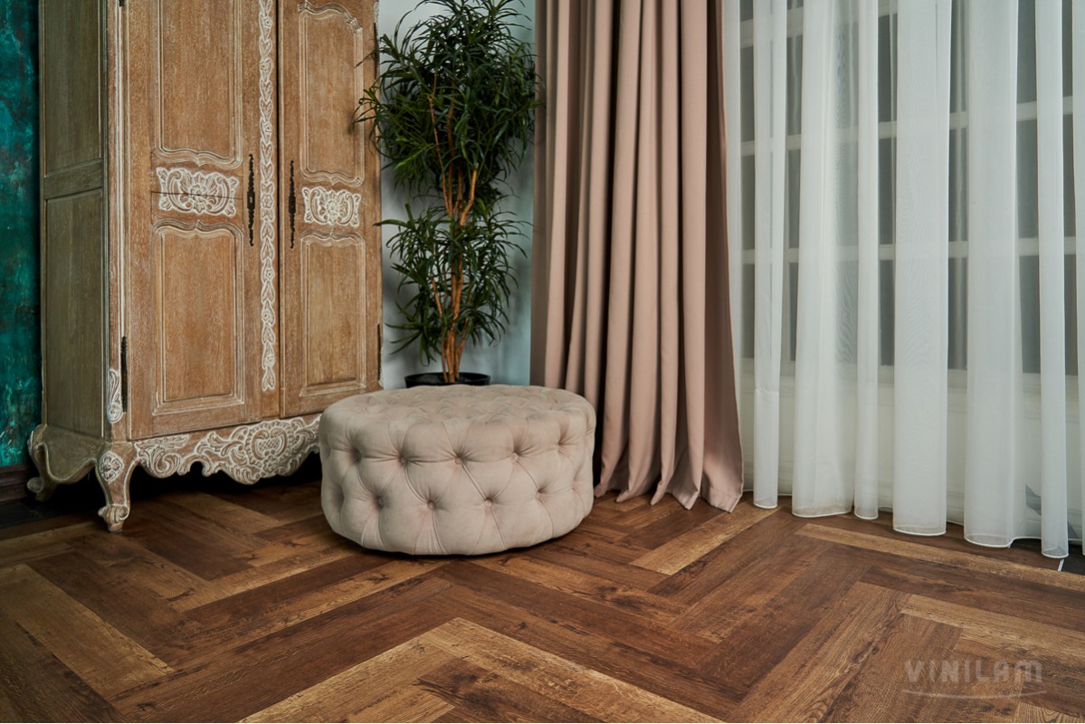 Vinilam LVT Parquet Herringbone IS11177 Паркет Версальский
