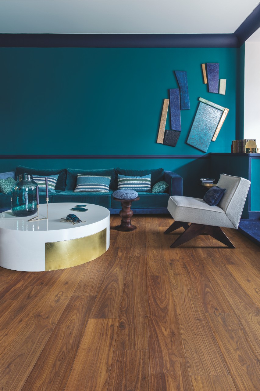 Ламинат Quick Step Perspective Hydro 9/32 (PER 1043) Орех промасленный