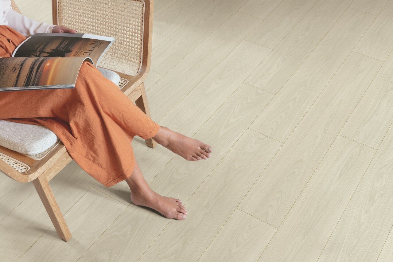 Ламинат Quick Step Classic Plus Hydro 8/32 (CLH 5795) Дуб Туманный