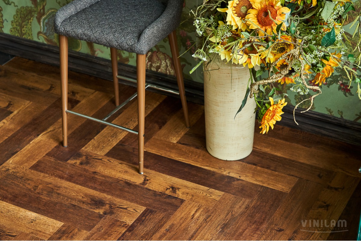 Vinilam LVT Parquet Herringbone IS11155 Паркет Парижский