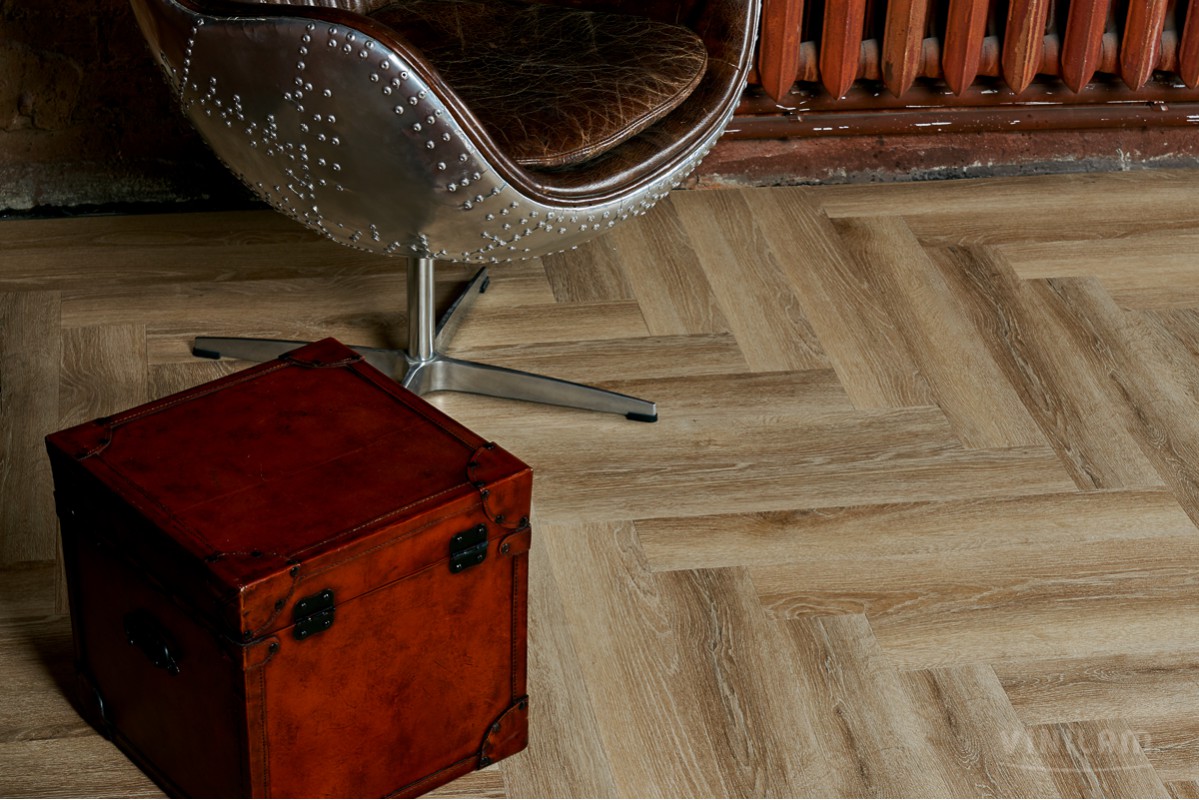 Vinilam LVT Parquet Herringbone IS11166 Паркет Классический