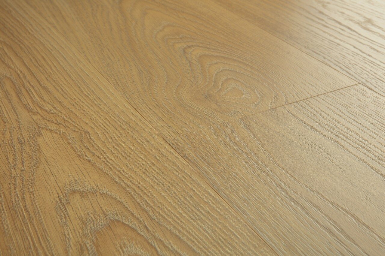 Ламинат Quick Step Classic Plus Hydro 8/32 (CLH 4095) Дуб Премиум темный