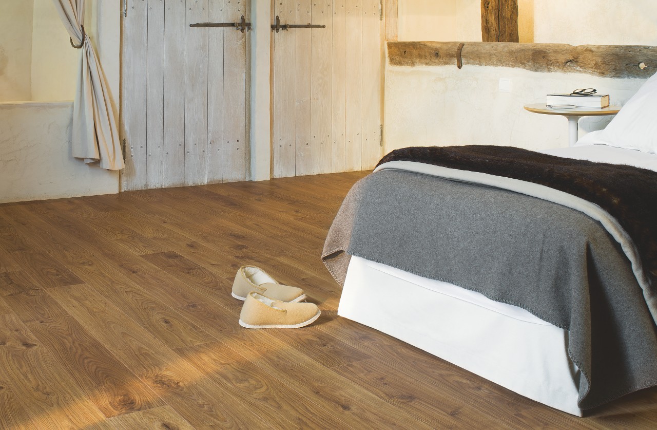 Ламинат Quick Step Perspective Hydro 9/32 (PER 1492) Дуб Медиум белый