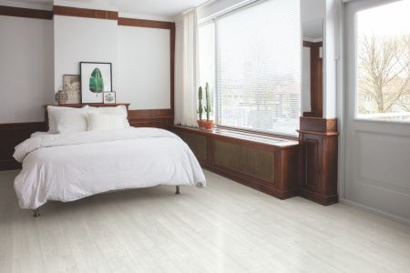 Quick Step LVT Livyn Pulse Click PUCL 40204 Сосна Светло-cерая 